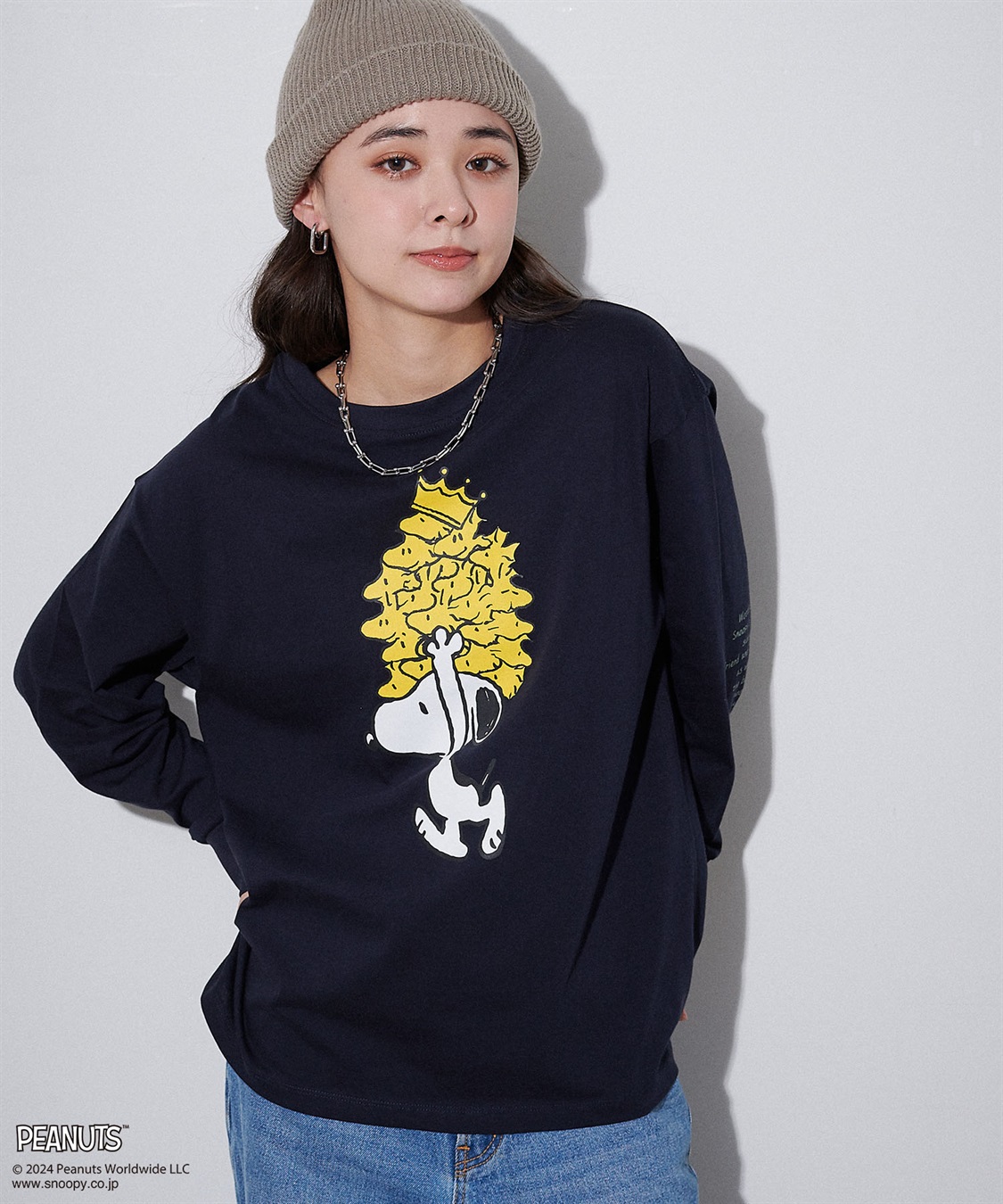 chara station 【PEANUTS/ピーナッツ】スヌーピー/SNOOPY スリーブ刺繍デザインロンT_sub_2