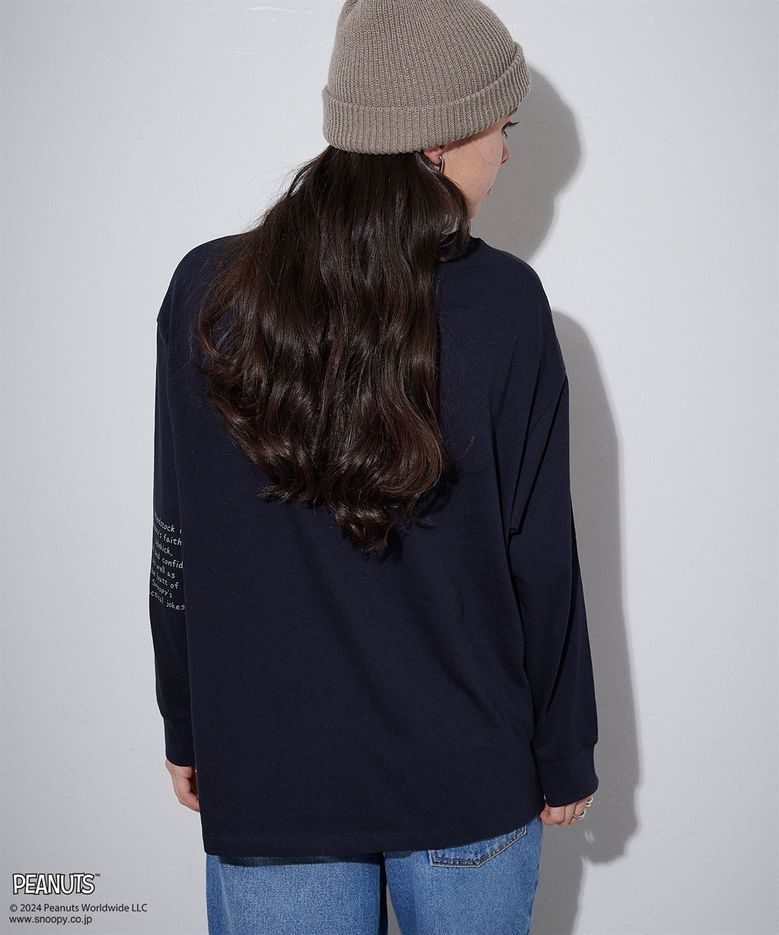 chara station 【PEANUTS/ピーナッツ】スヌーピー/SNOOPY スリーブ刺繍デザインロンT_sub_3