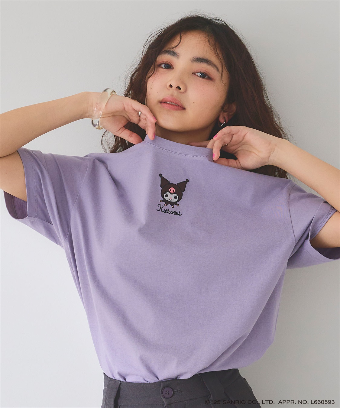 Life Style by cross marche 【sanrio characters】KUROMI/クロミ刺繍デザイン半袖Tシャツ《サンリオキャラクターズ》_sub_2