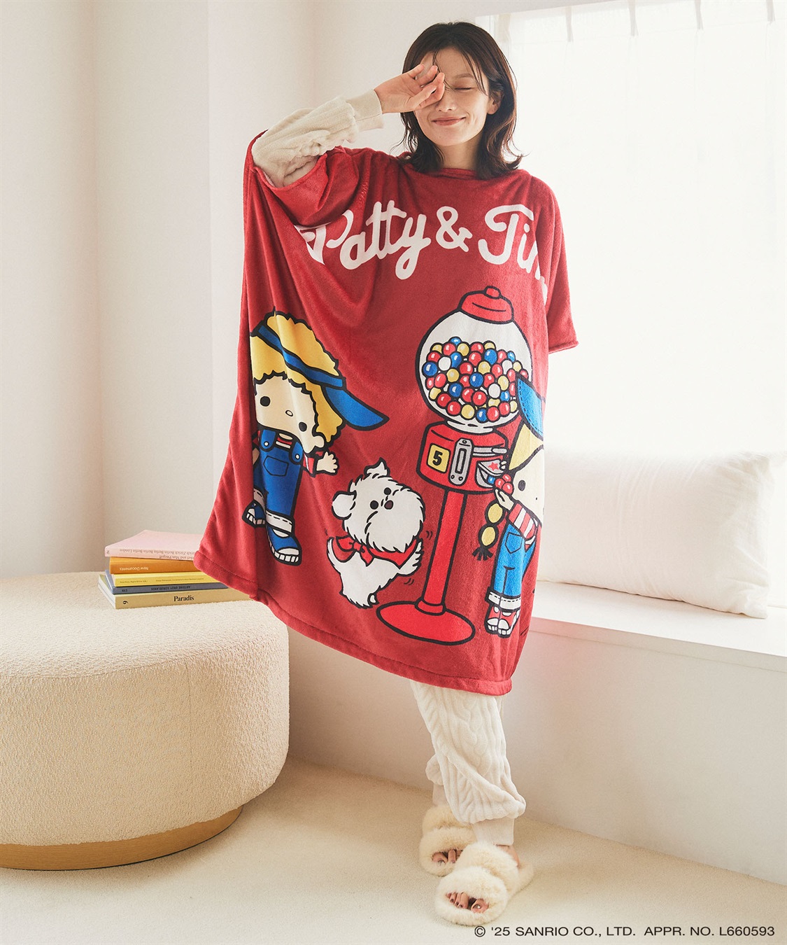 chara station 【sanrio characters】パティ＆ジミープリントあったか着るフリース毛布ウェア《サンリオキャラクターズ》				_sub_4