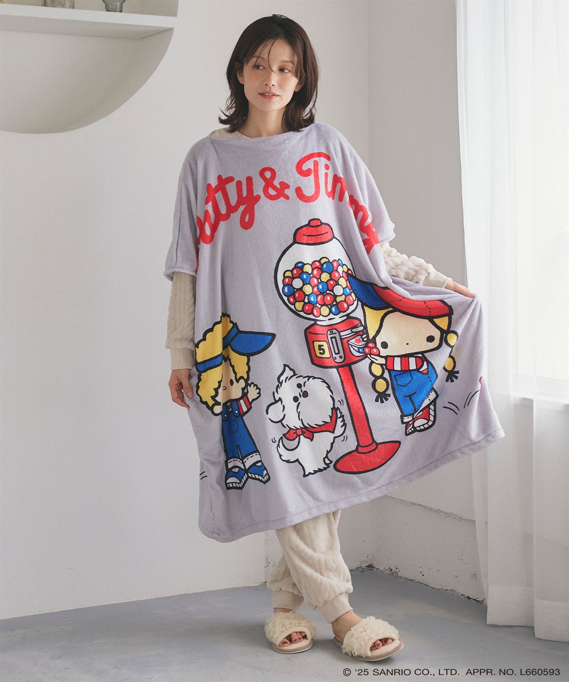 chara station 【sanrio characters】パティ＆ジミープリントあったか着るフリース毛布ウェア《サンリオキャラクターズ》				_sub_19
