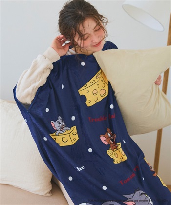 Life Style by cross marche 【TOM and JERRY/トムとジェリー】トムジェリあったか着るフリース毛布ウェア_subthumb_16
