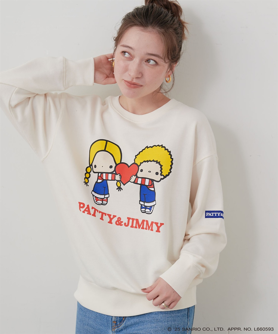 Life Style by cross marche 【sanrio characters】パティ＆ジミープリント裏毛ドロップショルダーレトロプリントスウェットプルオーバー《サンリオキャラクターズ》_sub_5