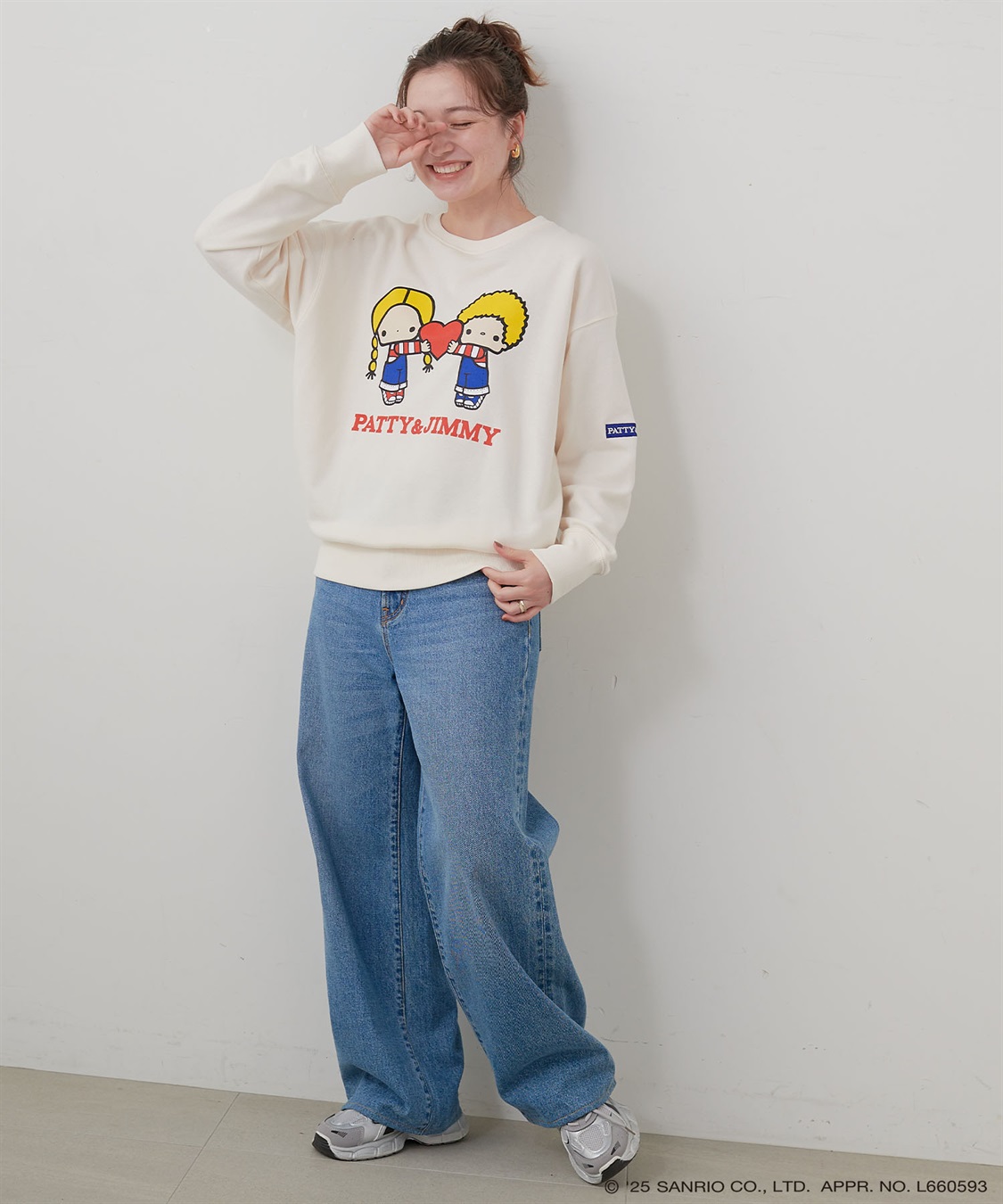 Life Style by cross marche 【sanrio characters】パティ＆ジミープリント裏毛ドロップショルダーレトロプリントスウェットプルオーバー《サンリオキャラクターズ》_sub_9