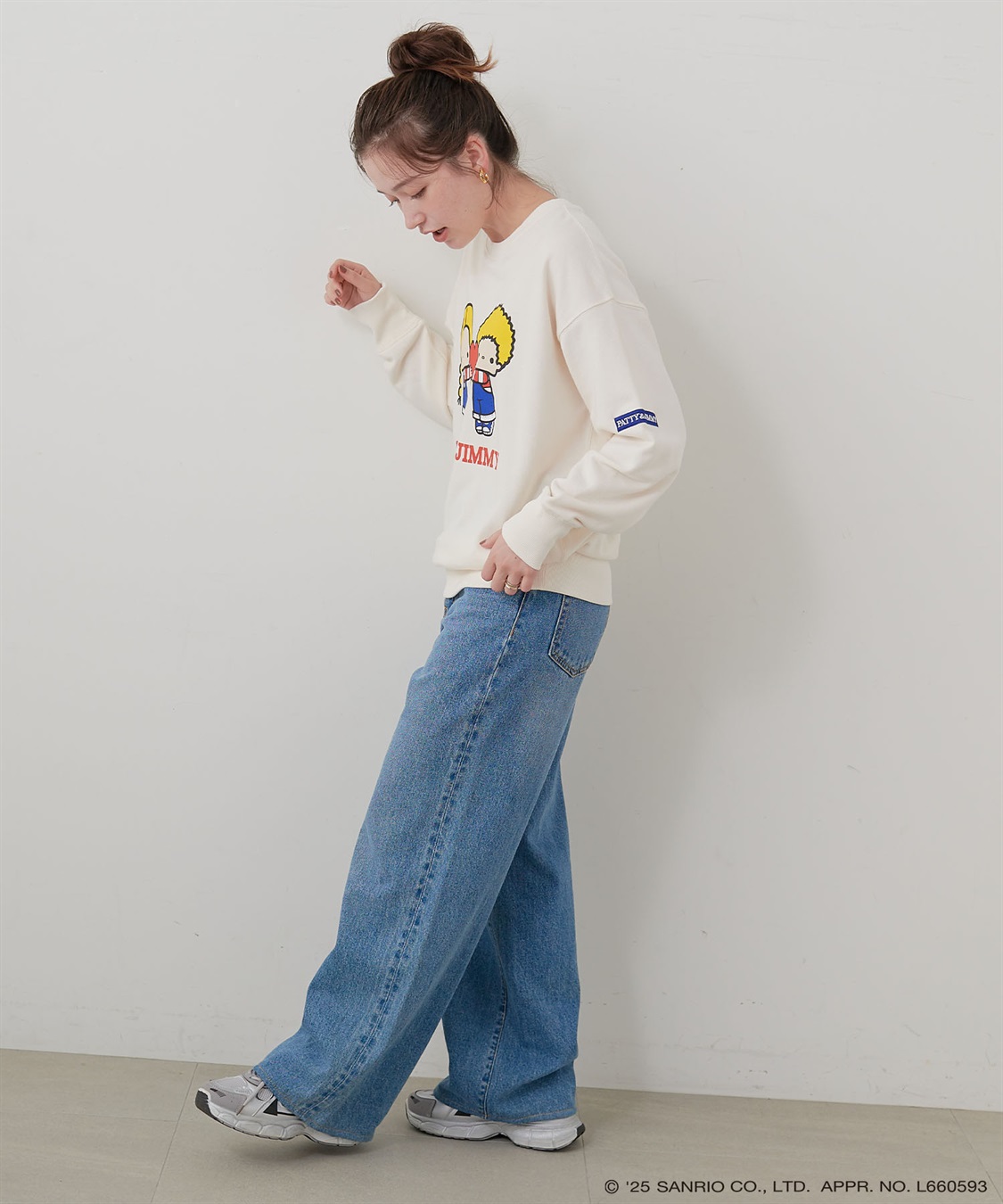 Life Style by cross marche 【sanrio characters】パティ＆ジミープリント裏毛ドロップショルダーレトロプリントスウェットプルオーバー《サンリオキャラクターズ》_sub_10