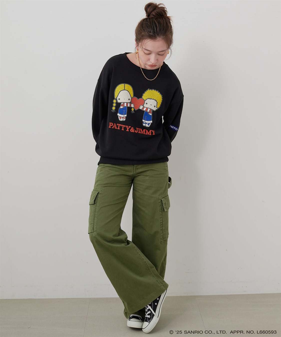 Life Style by cross marche 【sanrio characters】パティ＆ジミープリント裏毛ドロップショルダーレトロプリントスウェットプルオーバー《サンリオキャラクターズ》_sub_25