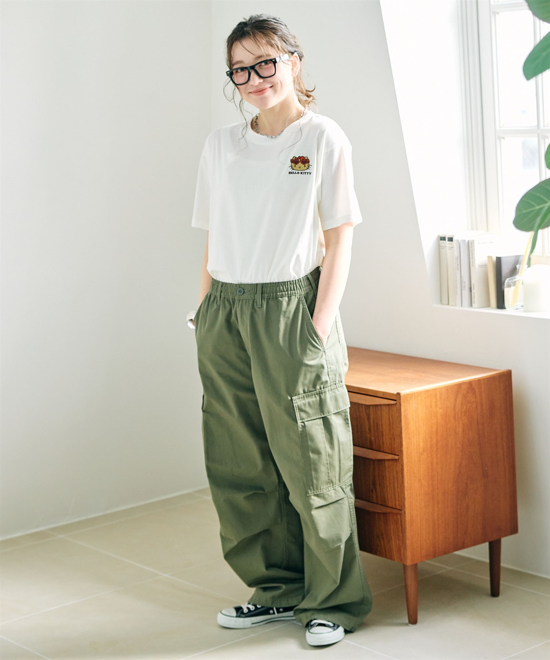 Life Style by cross marche 【sanrio characters】HELLO KITTY/日焼けキティ半袖Tシャツ《サンリオキャラクターズ》_sub_16