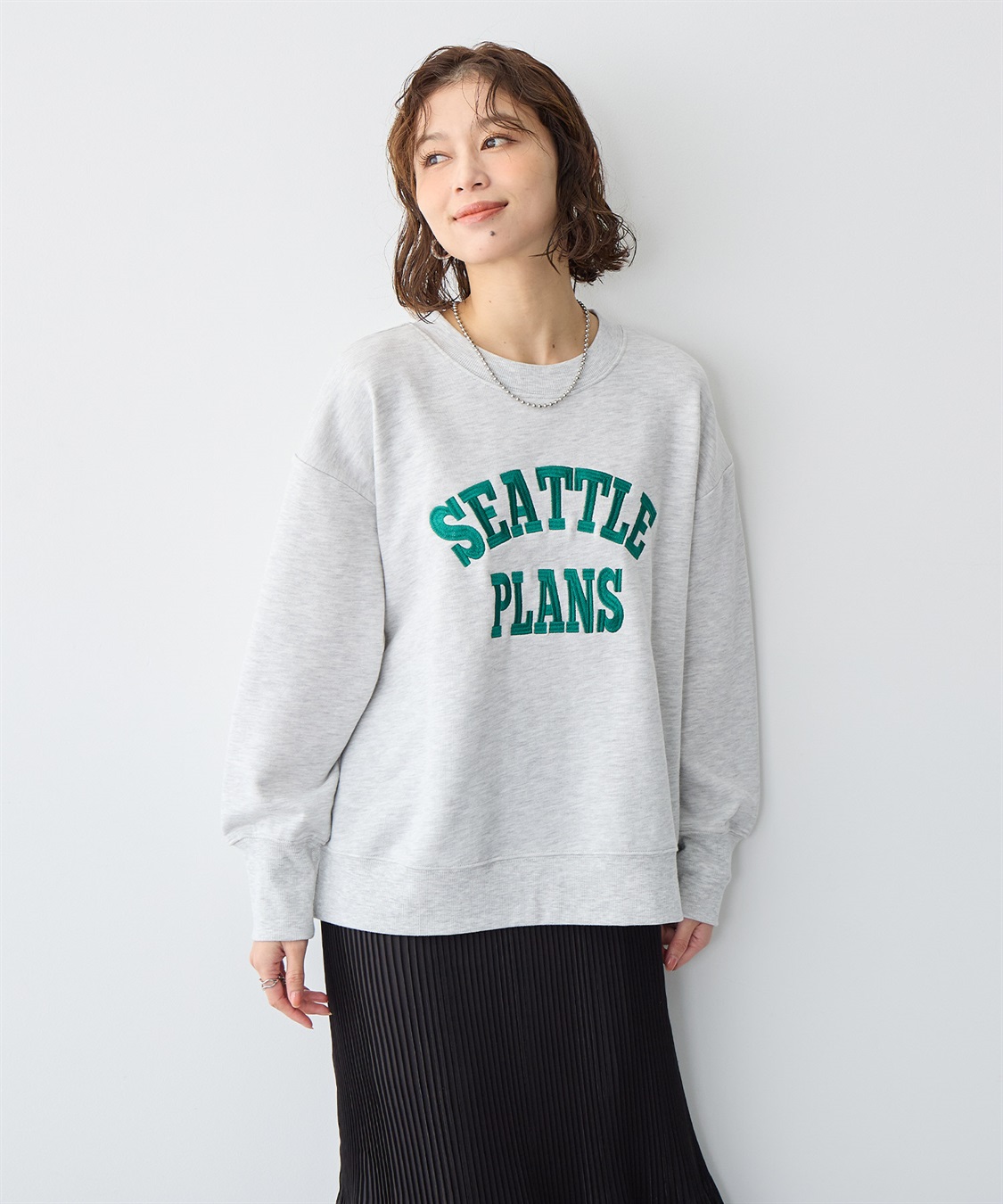 Life Style by cross marche 【anyfee/プラスサイズ】ビッグシルエット裏毛ロゴ刺繍プルオーバー_sub_2