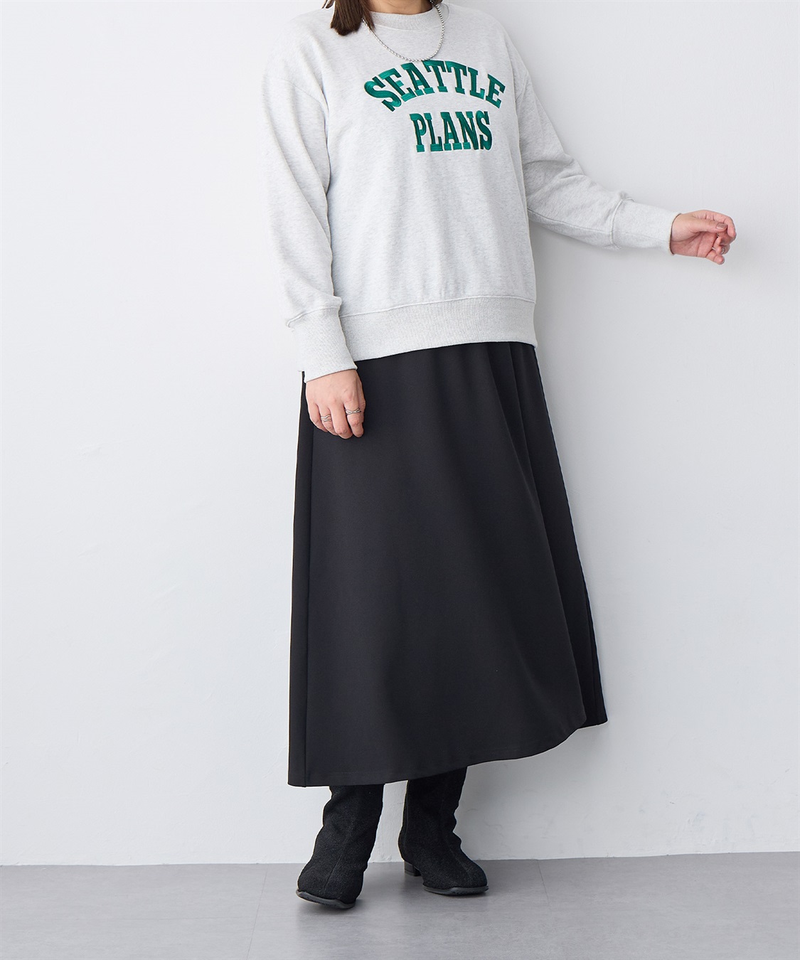 Life Style by cross marche 【anyfee/プラスサイズ】ビッグシルエット裏毛ロゴ刺繍プルオーバー_sub_22