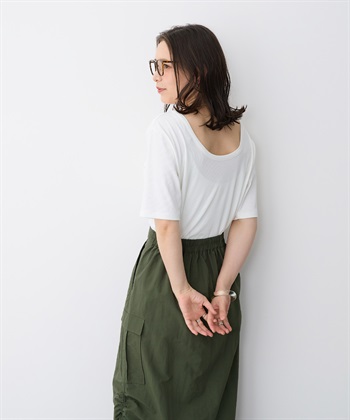 Life Style by cross marche 【anyfee/プラスサイズ】前後２WAYリブニットバレエネックTシャツ_subthumb_3