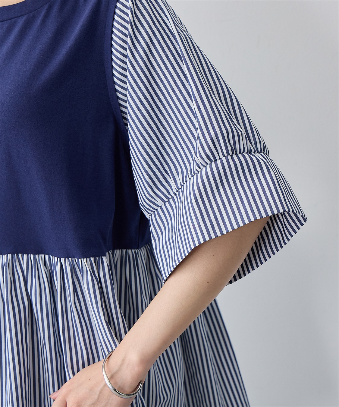 anyfee 【anyfee/大きいサイズ】異素材ドッキングペプラムプルオーバー_sub_12