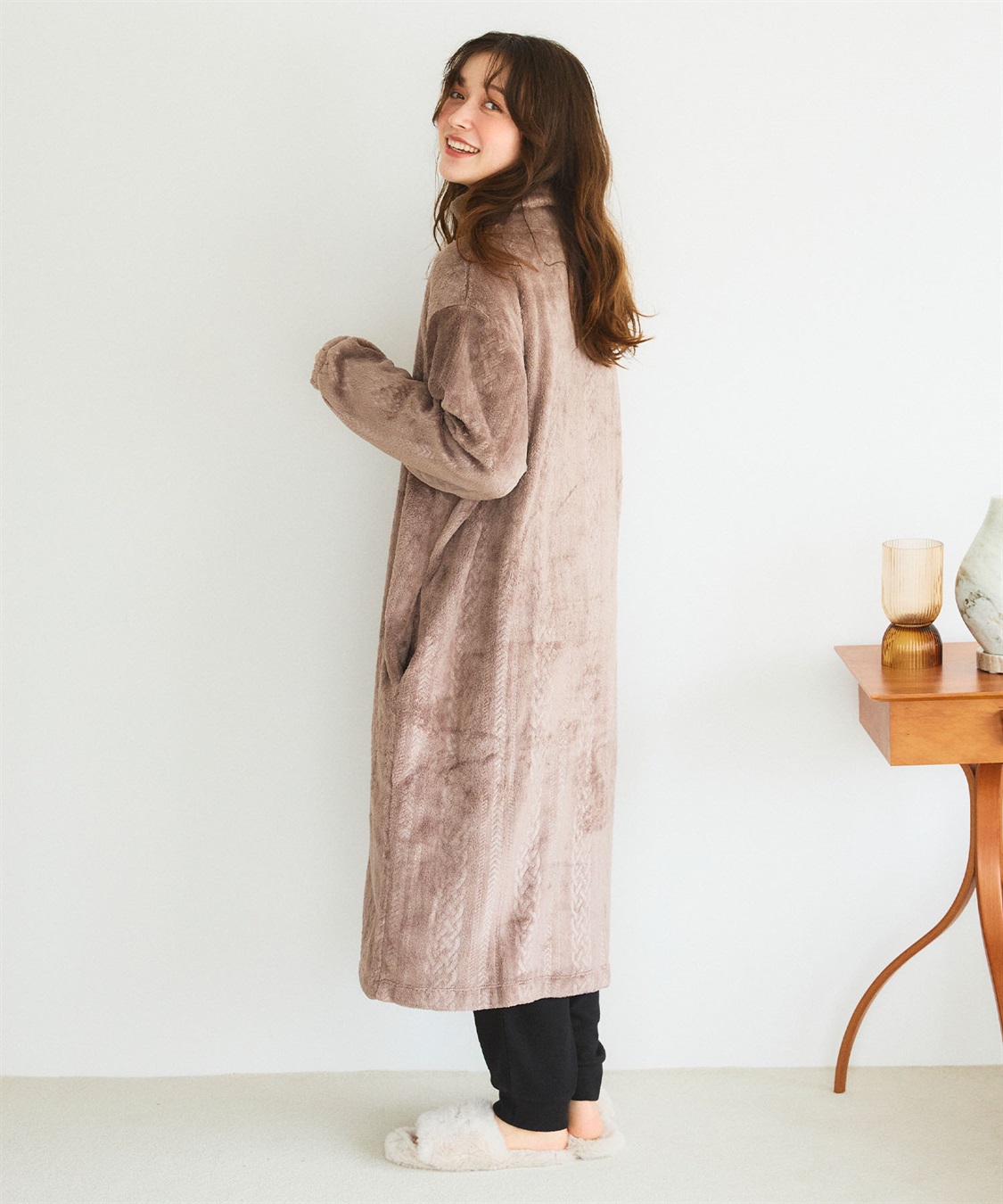 LAFUKU 【LAFUKU/ラフク】あったか・もこふわケーブルフリース着る毛布_sub_9