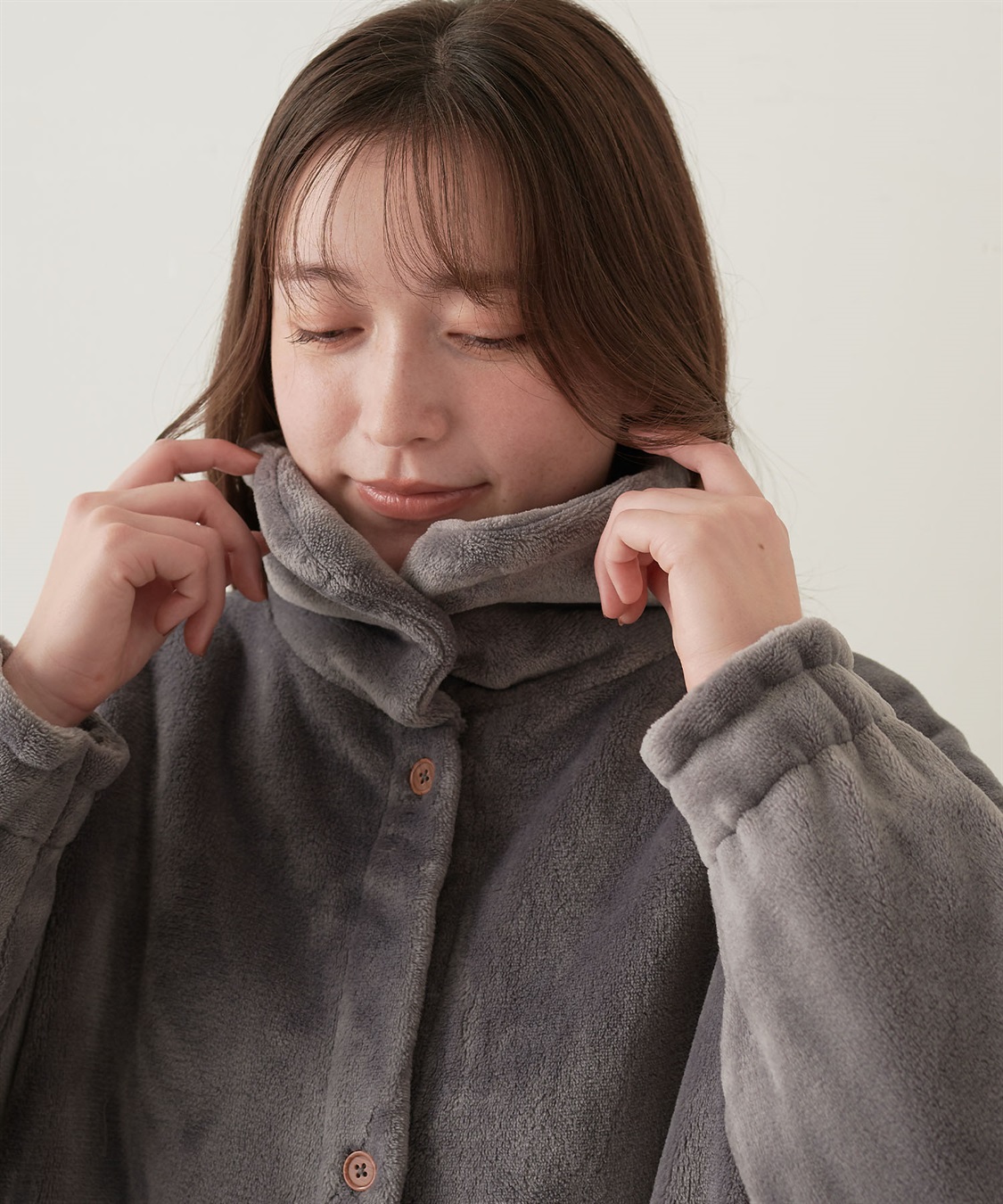 LAFUKU 【LAFUKU/ラフク】なめらかタッチもこふわラムフリース着る毛布《2way/クッションにもなる》_sub_6