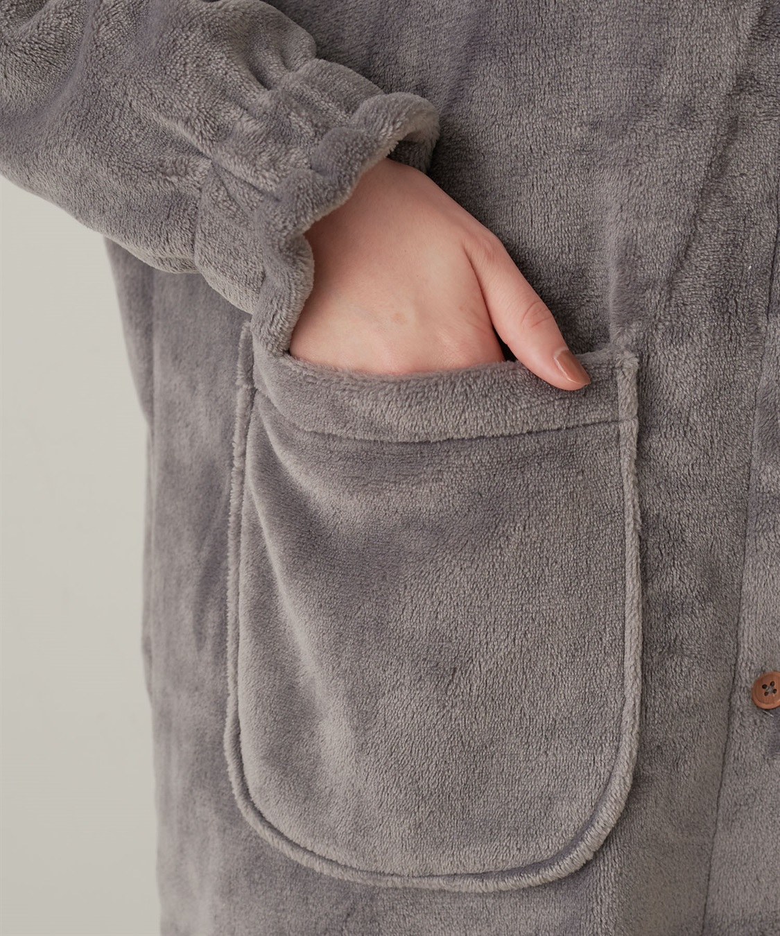 LAFUKU 【LAFUKU/ラフク】なめらかタッチもこふわラムフリース着る毛布《2way/クッションにもなる》_sub_8