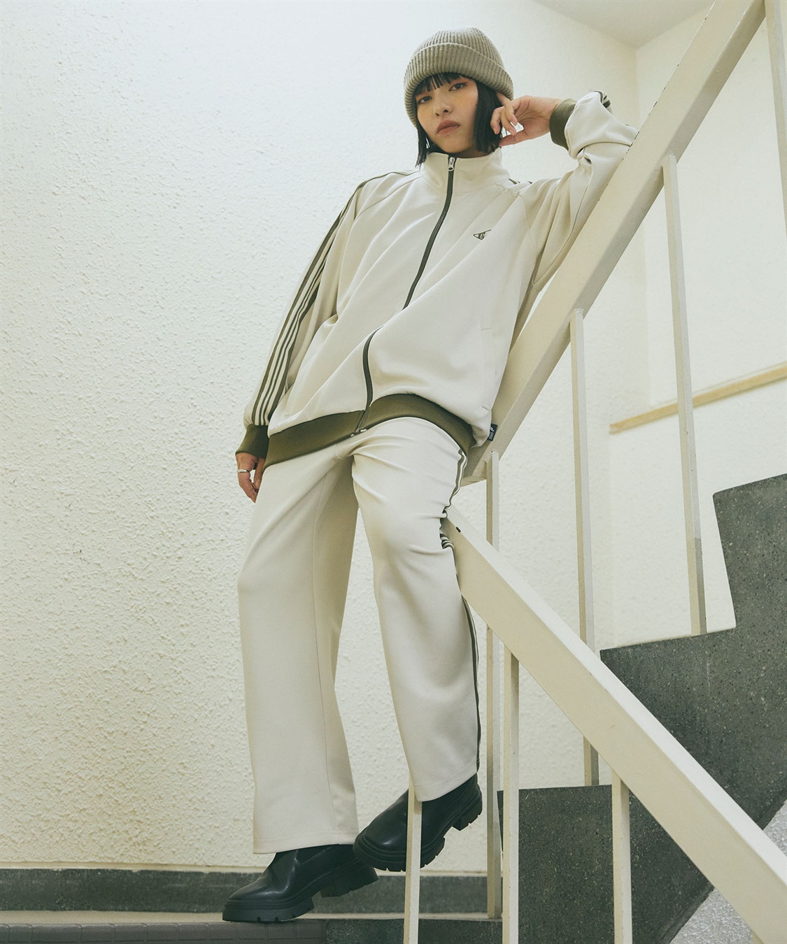 Life Style by cross marche 【KANGOL SPORT】サイドライントラックジャケット《UV対策・ストレッチ・ジャージ》◆新色追加◆_sub_16
