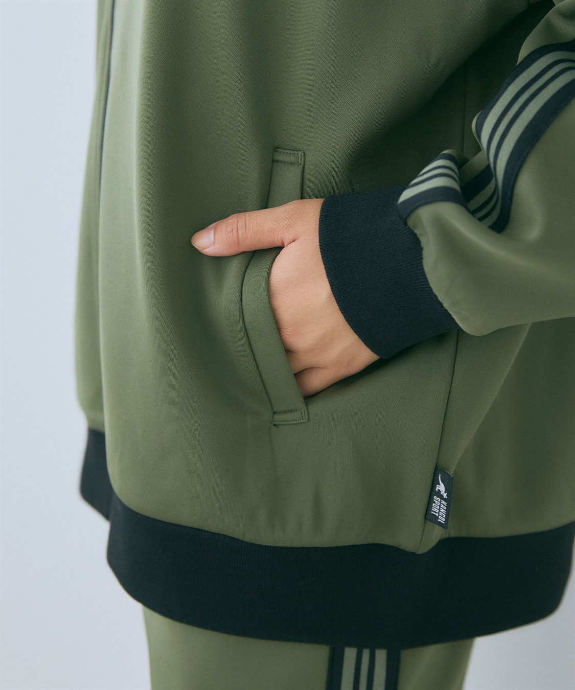 Life Style by cross marche 【KANGOL SPORT】サイドライントラックジャケット《UV対策・ストレッチ・ジャージ》◆新色追加◆_sub_28