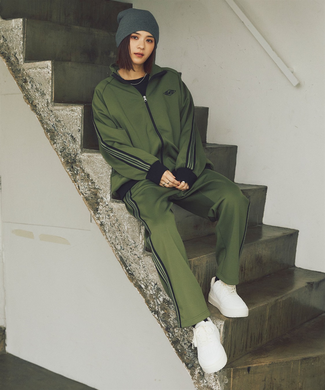 Life Style by cross marche 【KANGOL SPORT】サイドライントラックジャケット《UV対策・ストレッチ・ジャージ》◆新色追加◆_sub_30