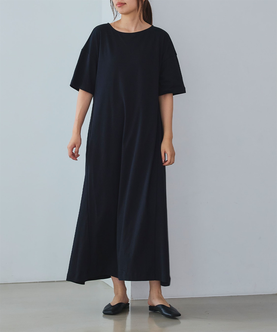 CFCL 半袖ワンピース 黒とオレンジ POTTERY 半袖ワンピース CFCL 半袖ワンピース 黒とオレンジ CFCL