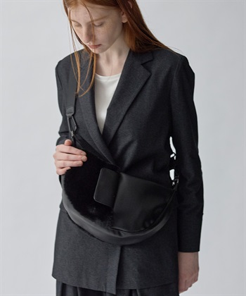 ATSURO TAYAMA ファー素材ムーン型バッグ_subthumb_2