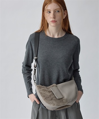 ATSURO TAYAMA ファー素材ムーン型バッグ_subthumb_4