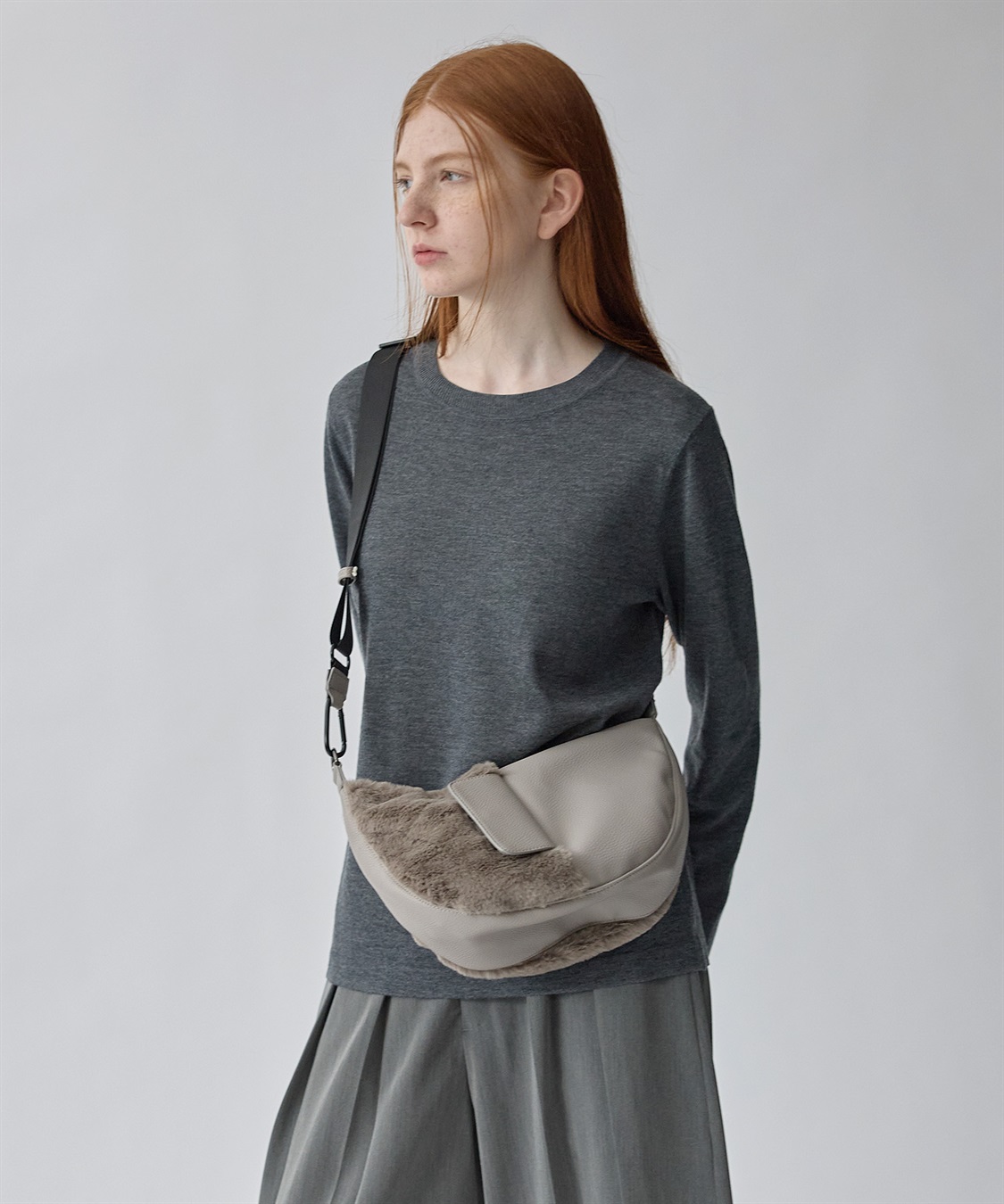 ATSURO TAYAMA ファー素材ムーン型バッグ_sub_6