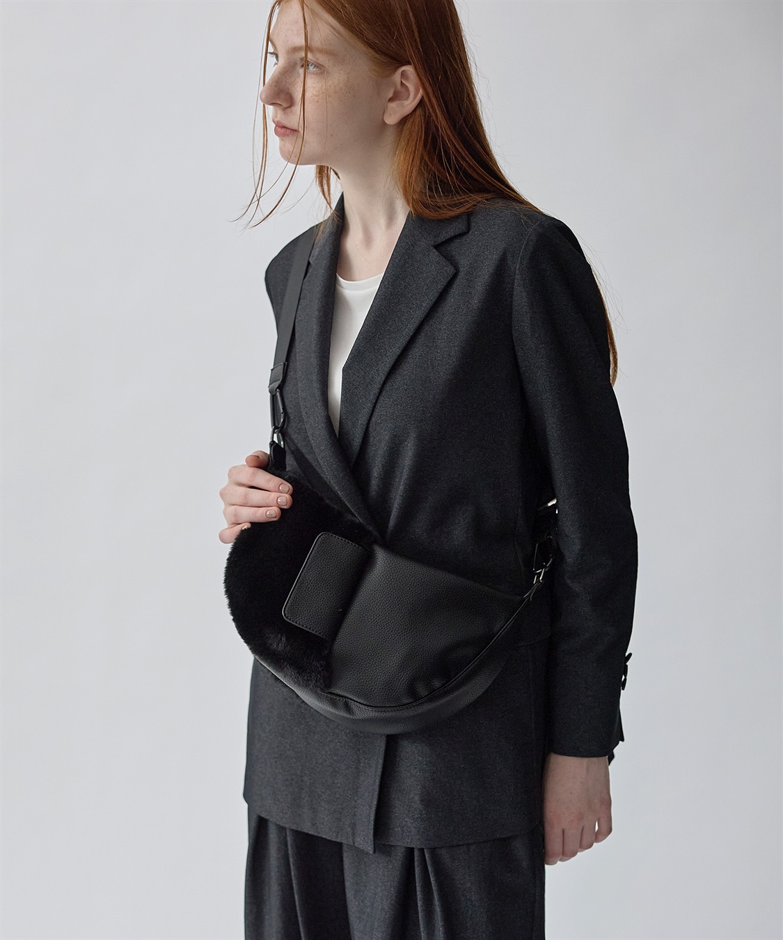 ATSURO TAYAMA ファー素材ムーン型バッグ_sub_13