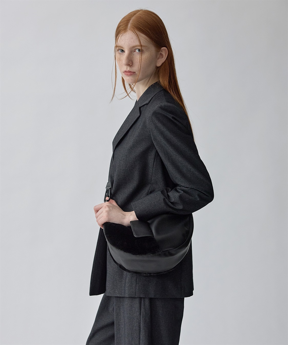 ATSURO TAYAMA ファー素材ムーン型バッグ_sub_16