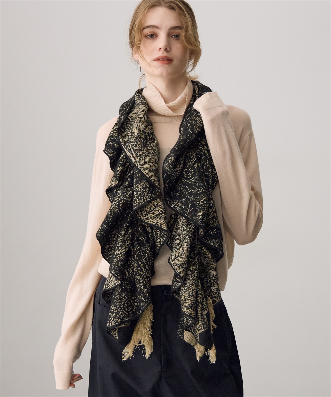 ATSURO TAYAMA レース柄ギャザーストール_sub_1