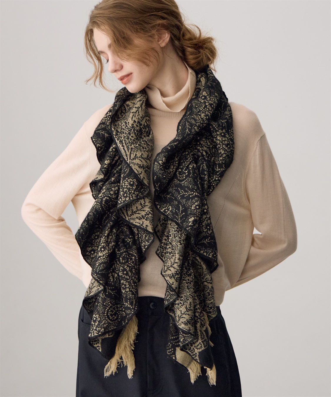 ATSURO TAYAMA レース柄ギャザーストール_sub_2