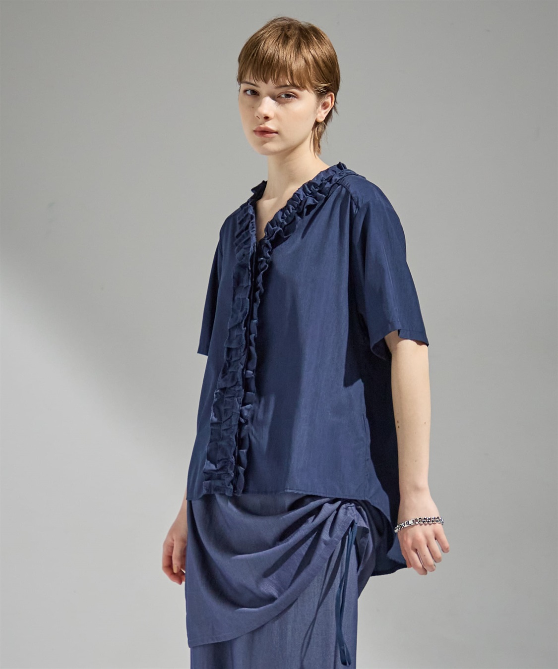 ATSURO TAYAMA Vネックフリルブラウス_sub_4