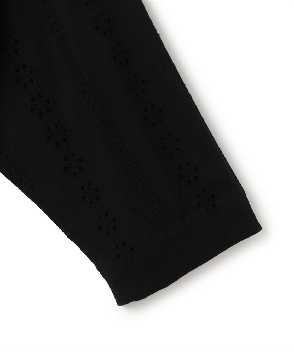 □□ ATSURO TAYAMA カーディガン SIZE36(S) 747-38011 ブラック 目立った傷や汚れなし □□ ATSURO TAYAMA カーディガン SIZE36(S) 747-38011 ブラック