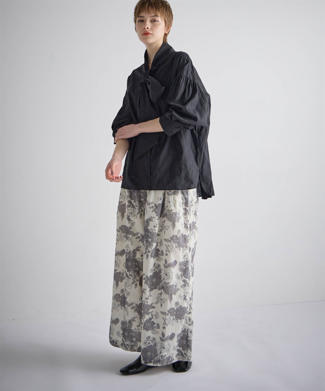 ATSURO TAYAMA フラワープリント柄ガウチョパンツ_sub_7