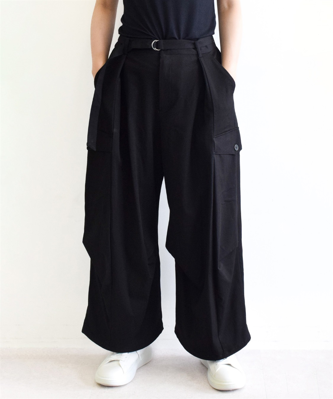 膝タックパンツ ATSURO TAYAMA｜クロスプラス公式通販サイト