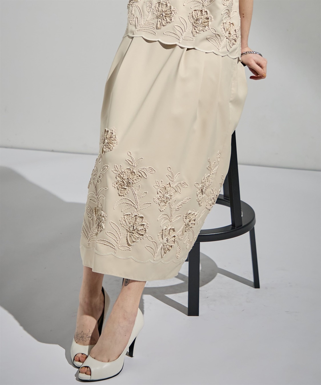 ATSURO TAYAMA テープ刺繍入りロング丈スカート_sub_2