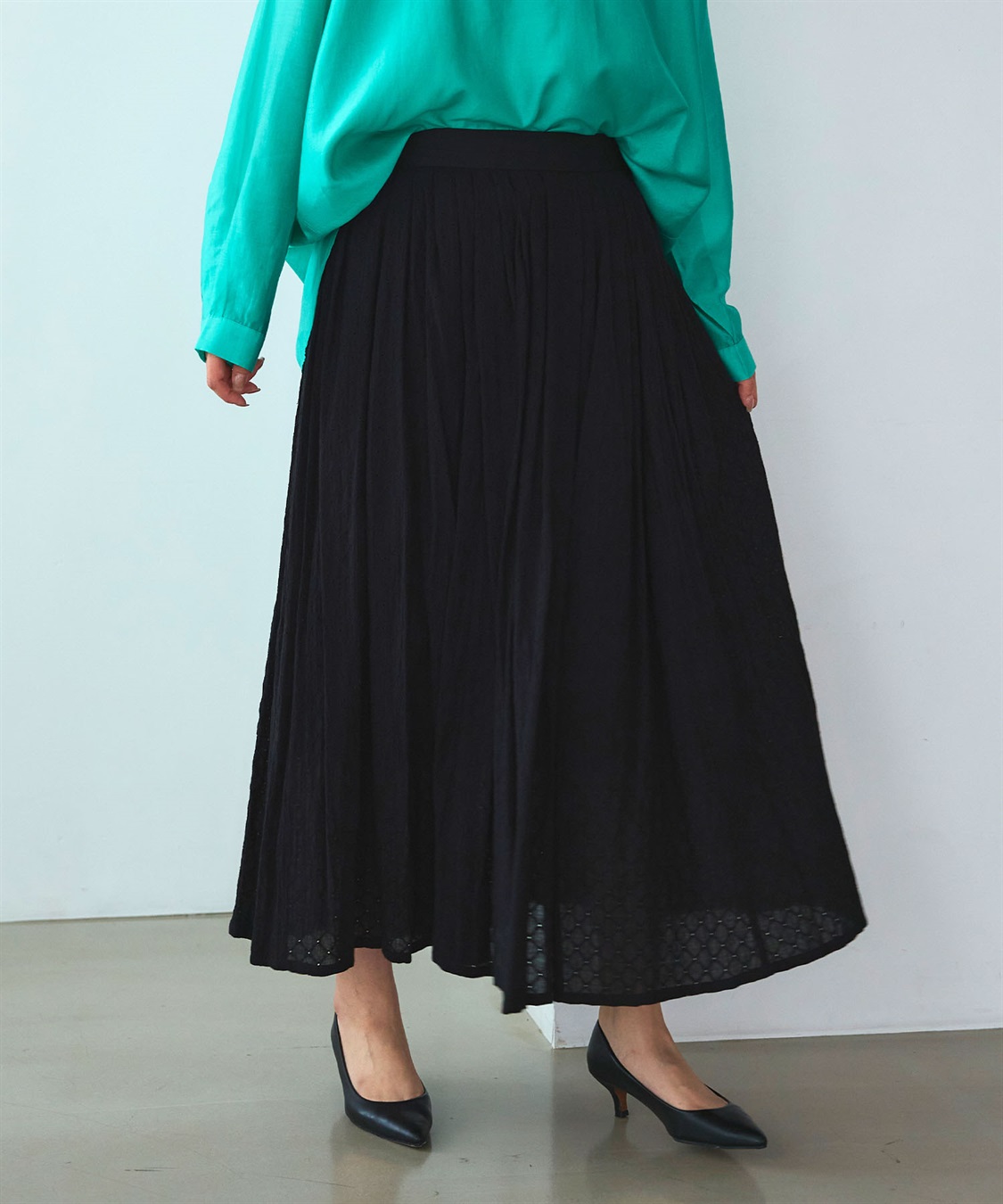 コットン刺繍ロング丈フレアスカート ATSURO TAYAMA｜クロス