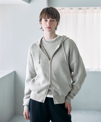 MAISOn de R コットンカシミヤニットパーカー　新品　メゾンドアール MAISOn de R コットンカシミヤニットパーカー 新品 メゾンドアール