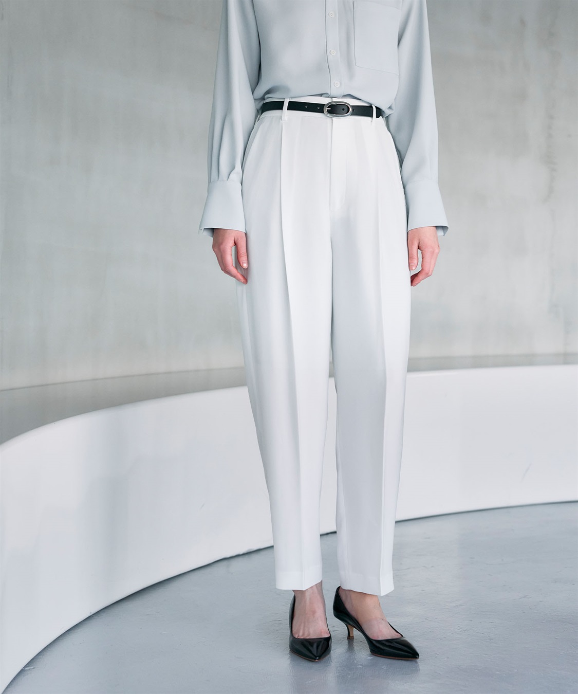 N.O.R.C バックサテンストレッチタックストレートパンツ_sub_9