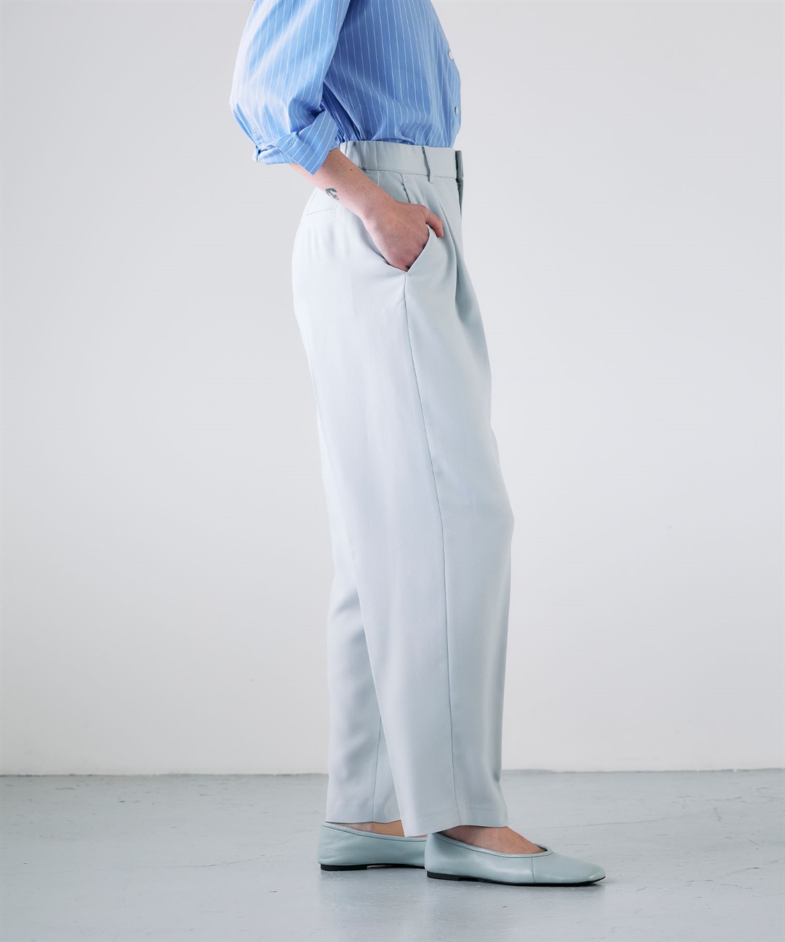 N.O.R.C バックサテンストレッチタックストレートパンツ_sub_18