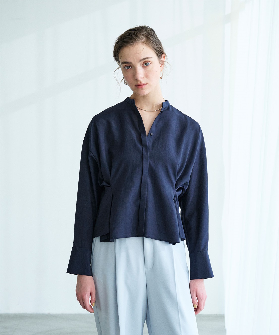 N.O.R.C ブライトローン撥水フォルムブラウス【AIRY MOTION】_sub_3