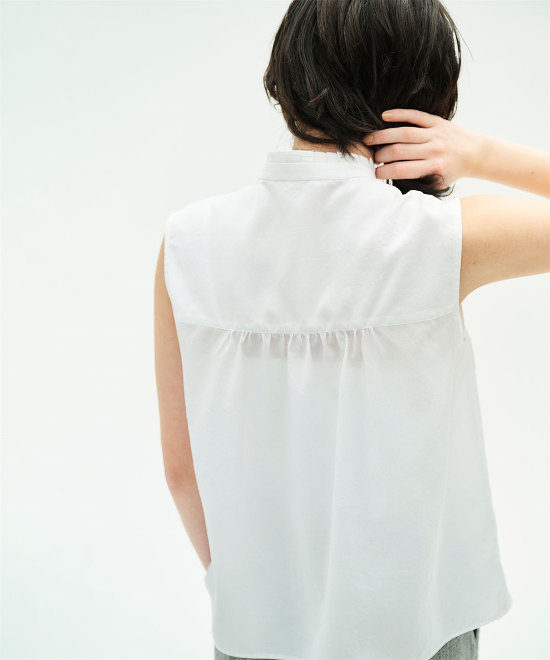 N.O.R.C ブライトローン撥水フリルブラウス【AIRY MOTION】_sub_23