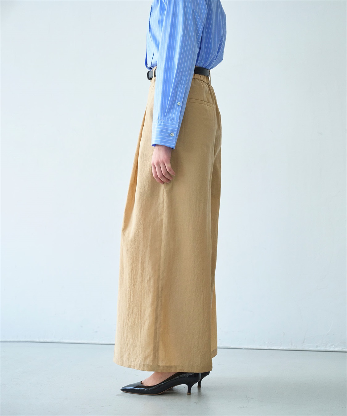 N.O.R.C ブライトローン撥水フレアパンツ【AIRY MOTION】_sub_11