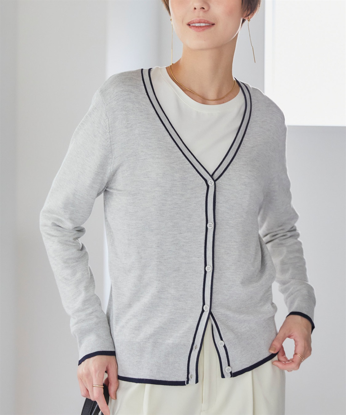 CROSS FUNCTION 《UVカット》おうちで洗える　バイカラーVネックカーディガン【CF/クロスファンクション】_sub_8