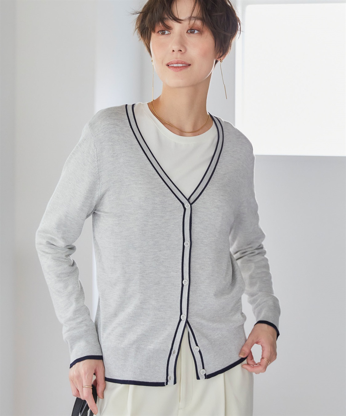 CROSS FUNCTION 《UVカット》おうちで洗える　バイカラーVネックカーディガン【CF/クロスファンクション】_sub_10