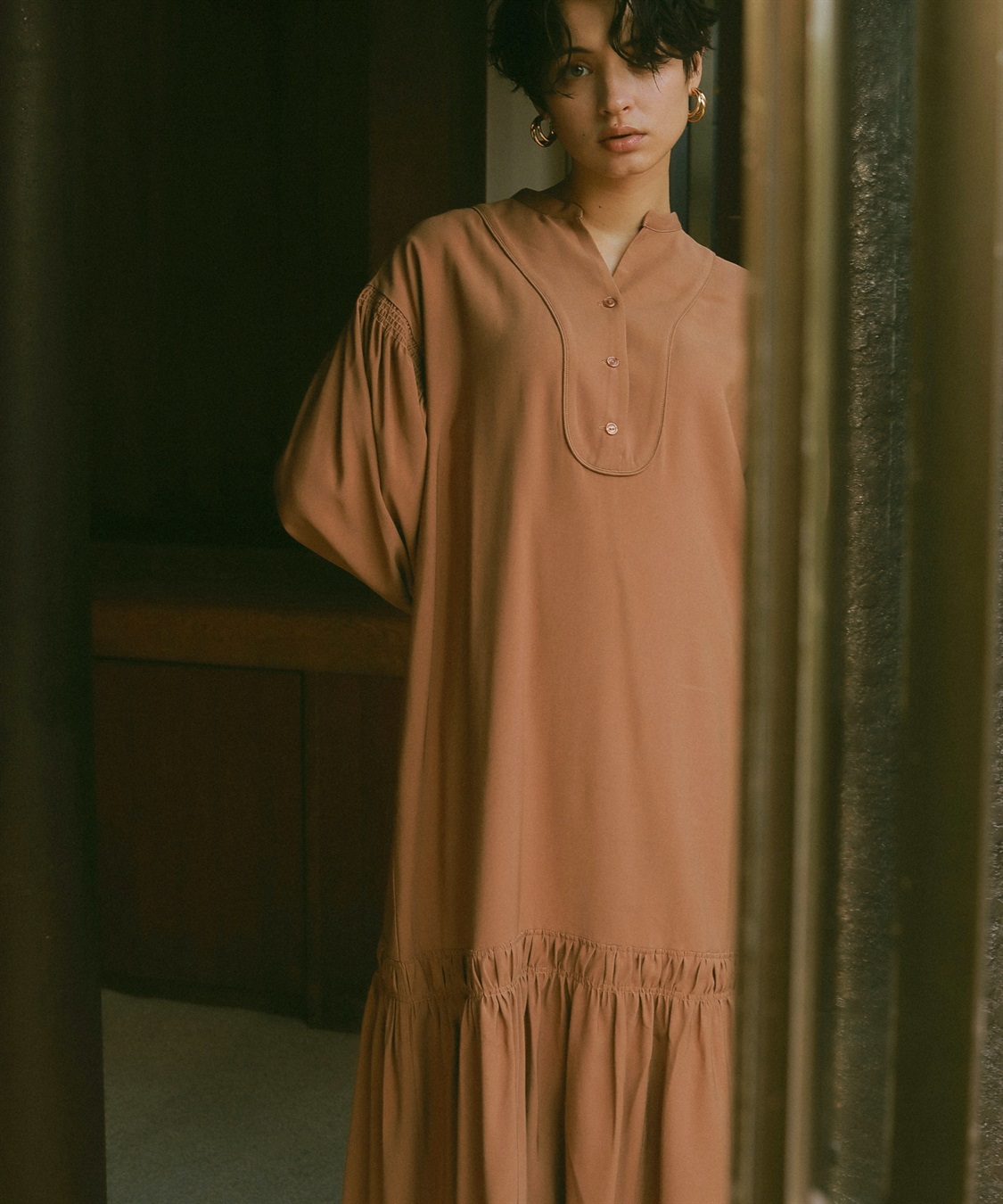 シャーリングスリーブカフタンワンピース Renorm クロスプラス公式通販サイト