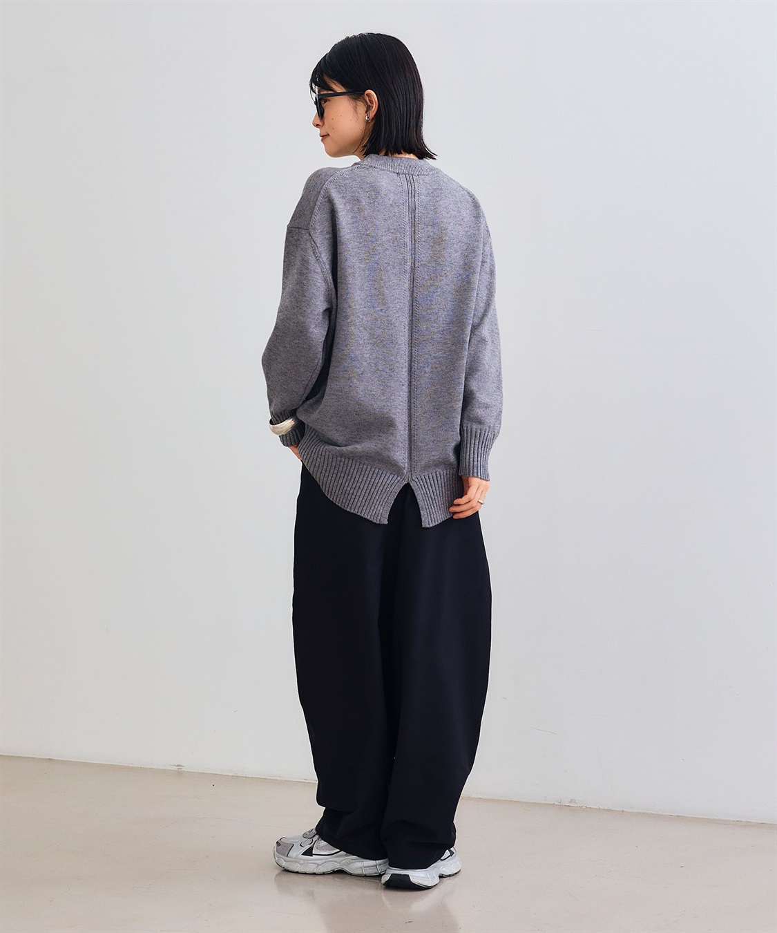 CROSS FUNCTION 《洗える》エブ楽 バックスリットニット_sub_13