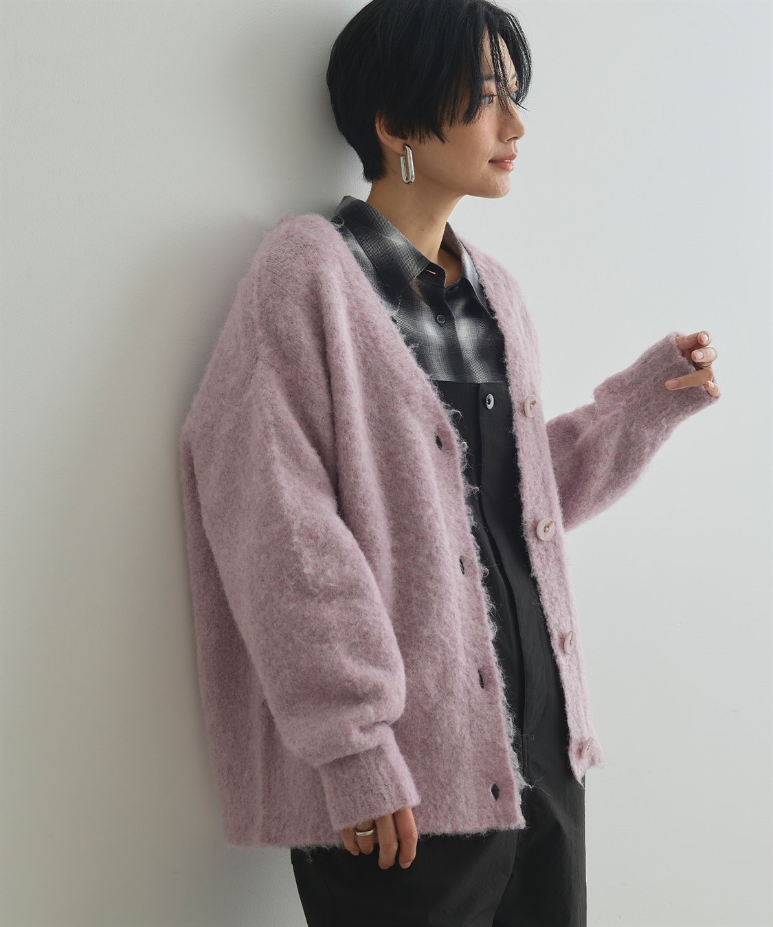 CROSS FUNCTION 《洗える》エブ楽 ブークレシャギーVネックカーディガン_sub_4