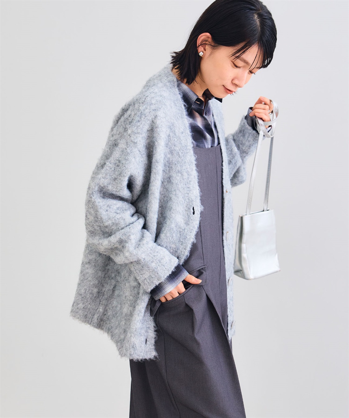 CROSS FUNCTION 《洗える》エブ楽 ブークレシャギーVネックカーディガン_sub_23