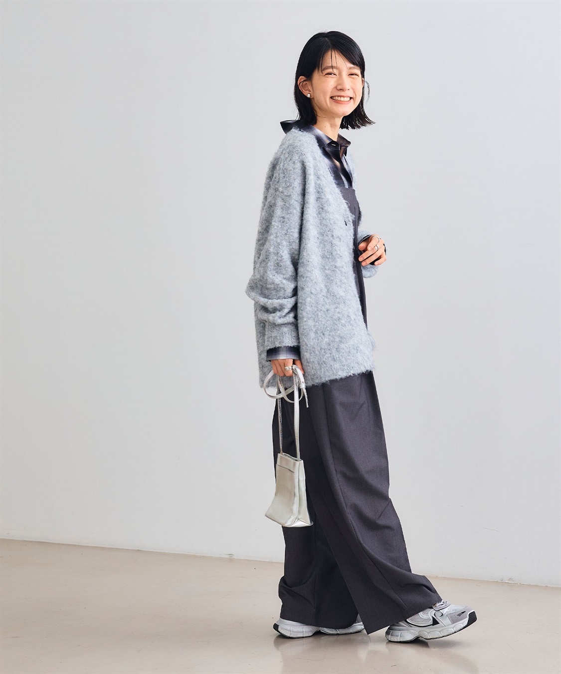 CROSS FUNCTION 《洗える》エブ楽 ブークレシャギーVネックカーディガン_sub_25