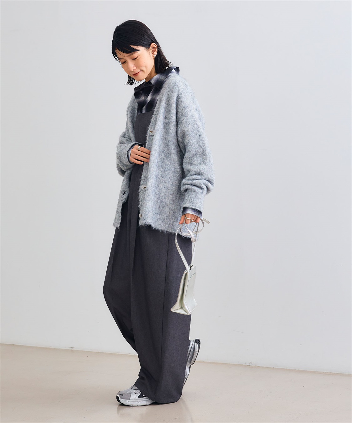 CROSS FUNCTION 《洗える》エブ楽 ブークレシャギーVネックカーディガン_sub_26