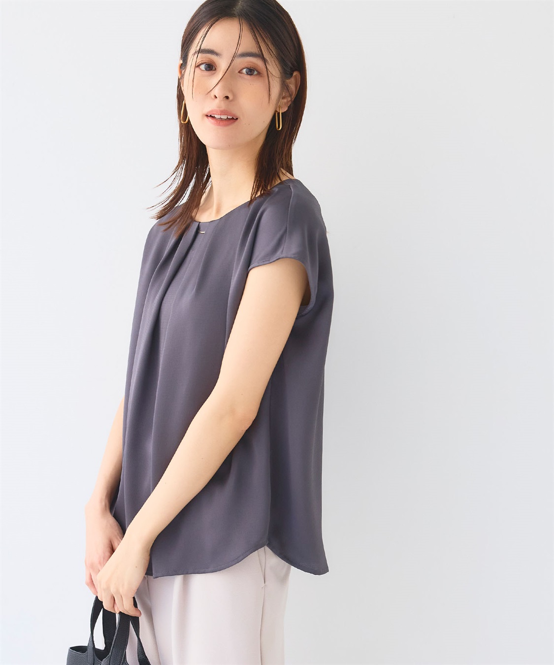 CROSS FUNCTION 《シワになりにくい》正解タックフレンチスリーブサテンブラウス_sub_5